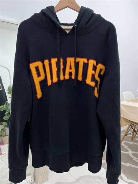 pirates hoodie gucci|Gucci X MLB Pirates hoodie m .